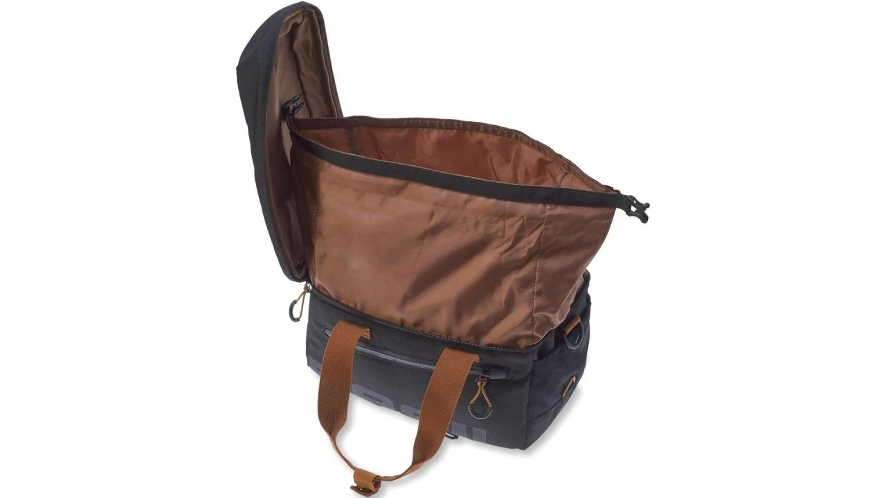 Basil Gepäckträgertasche Miles 5 Basil Gepäckträgertasche Miles – Bild 3